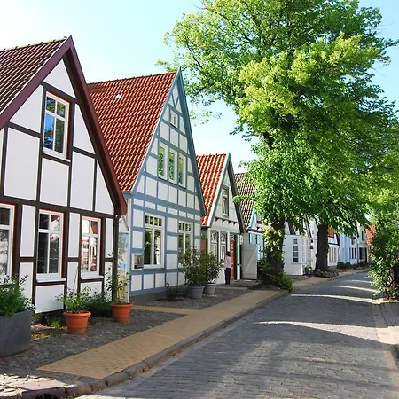 Ferienwohnung Warnemunde - L Lägenhet *