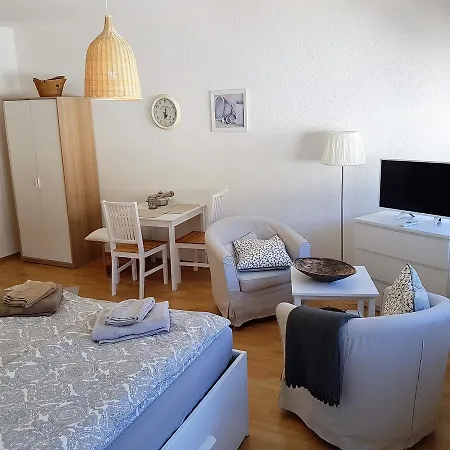Lägenhet Ferienwohnung Warnemunde - L *